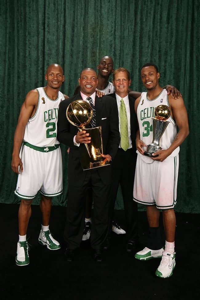   里弗斯作为主教练第一次获得NBA总冠军