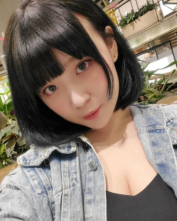 Ruru茹茹（徐茹茹）资料简介，女主播图片！插图3