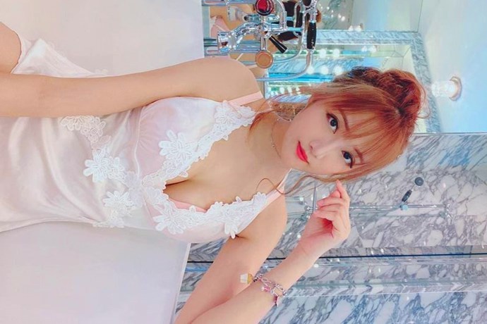 草莓宝宝资料简介,香港网红图片!插图 草莓宝宝资料简介,香港网红图片!插图