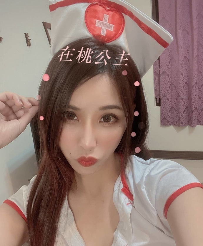 湘芸（芸芸）资料简介，台湾模特图片！插图1