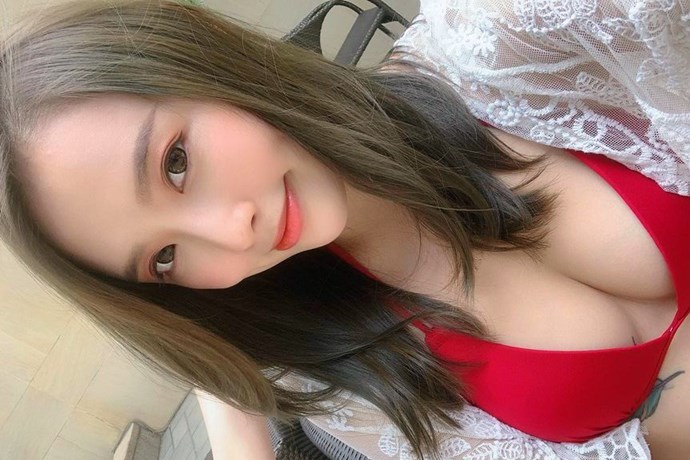 Angus张若锜资料简介，香港网红图片！插图