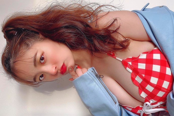柳濑さき(柳濑早纪)资料简介,日本写真偶像图片!插图 柳濑さき(柳濑早纪)资料简介,日本写真偶像图片!插图