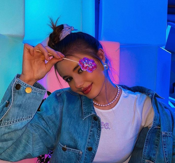 Elizabeth Vasilenko资料简介，时尚模特图片！插图4