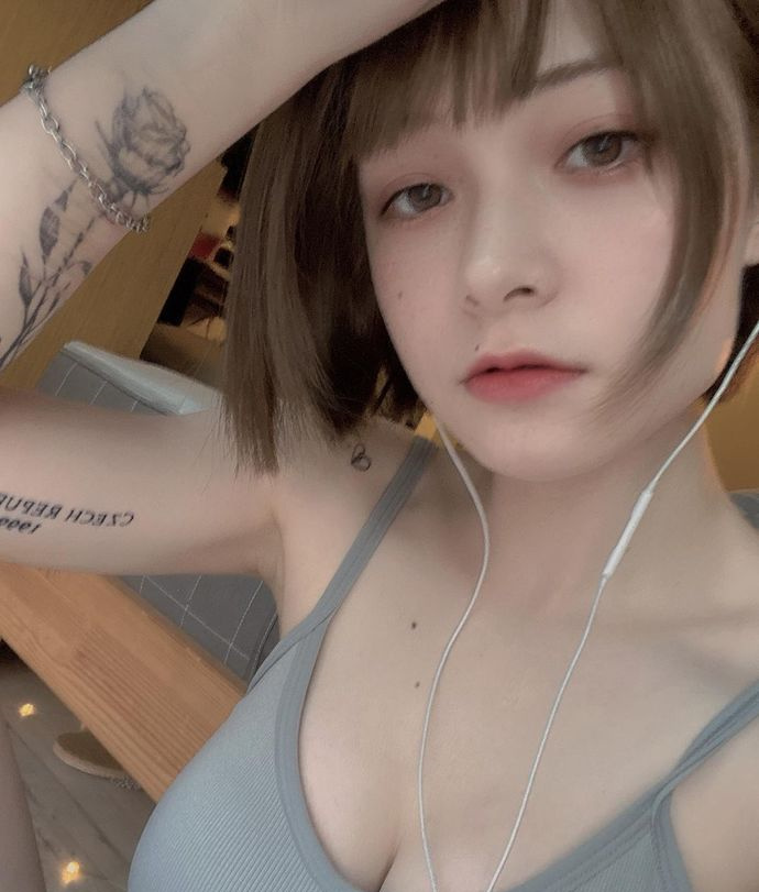 菲比Phoebe资料图片简介插图2