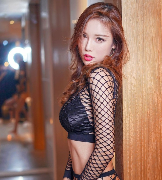 梦小楠(小夜猫)资料图片简介插图4 梦小楠(小夜猫)资料图片简介插图4