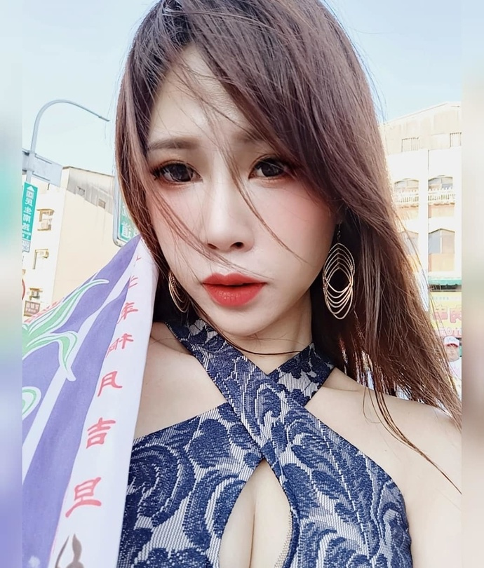 霜姬Shuang资料图片简介插图4 霜姬Shuang资料图片简介插图4