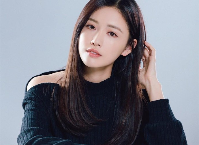 梁以辰（Yi Chan Liang、Yvonne）资料图片简介插图