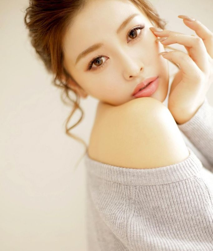 椿かぐら(Kagura Tsubaki)资料图片简介插图5 椿かぐら(Kagura Tsubaki)资料图片简介插图5