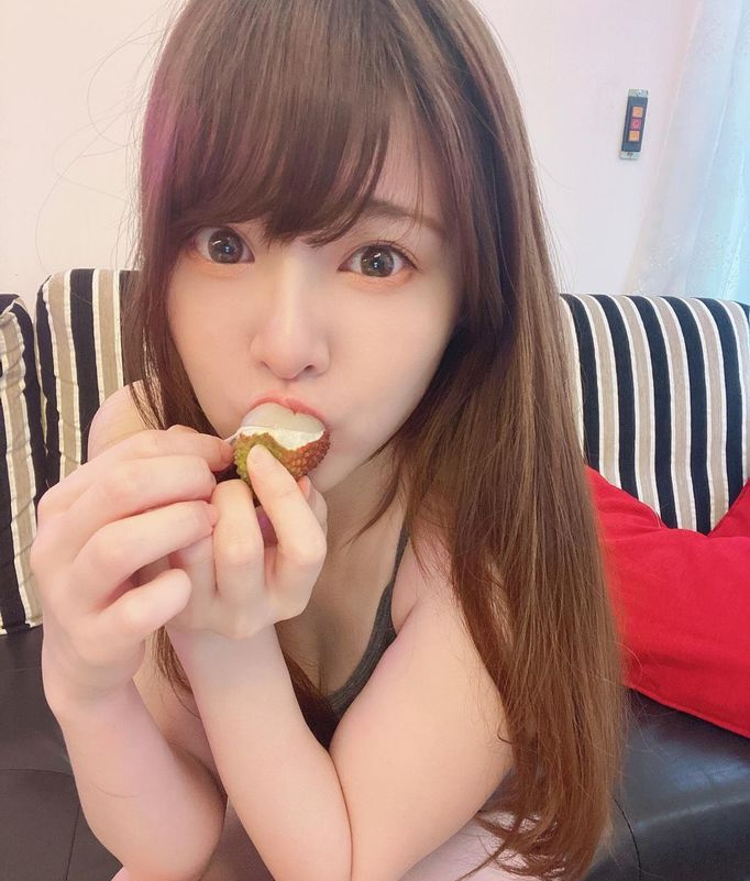 Vivi林芝衣资料图片简介插图3