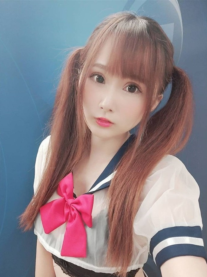 周依依资料图片简介插图2