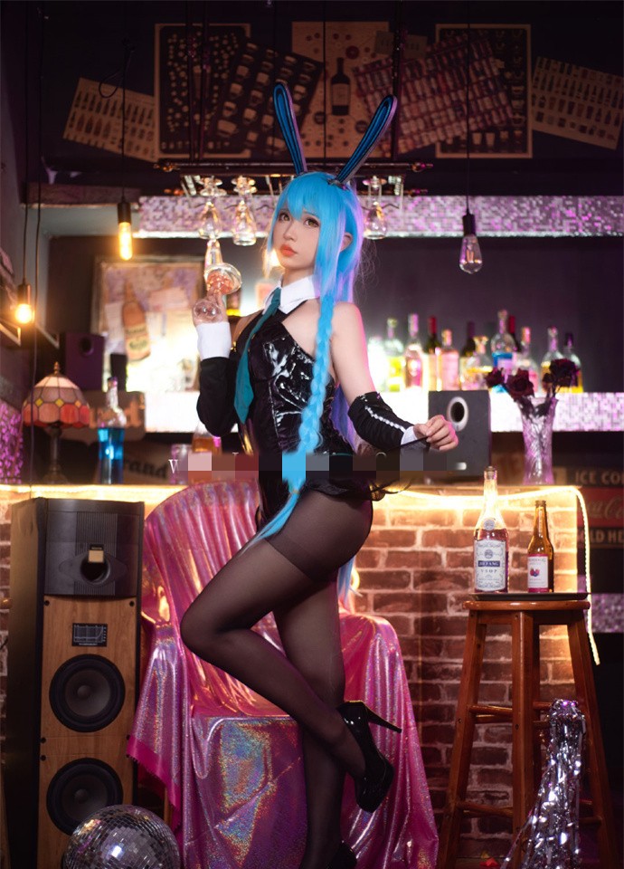 MAY为穷所困资料图片简介插图1