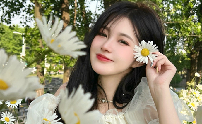 没有邓子怡资料图片简介插图