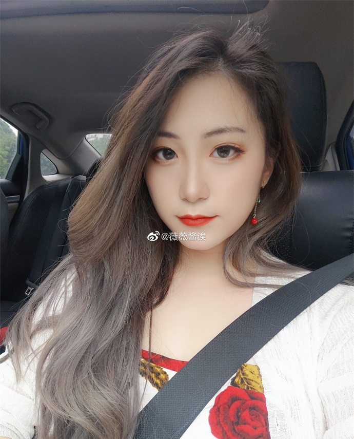 薇薇酱诶资料图片简介插图1 薇薇酱诶资料图片简介插图1