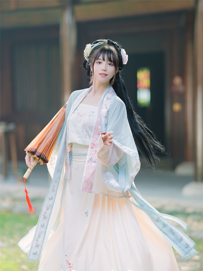 网红模特贰加六个人资料图片及简介插图1