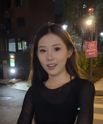 姜小柔吖