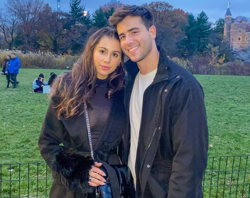  阿迪·菲什曼与艾米莉·亚历山大