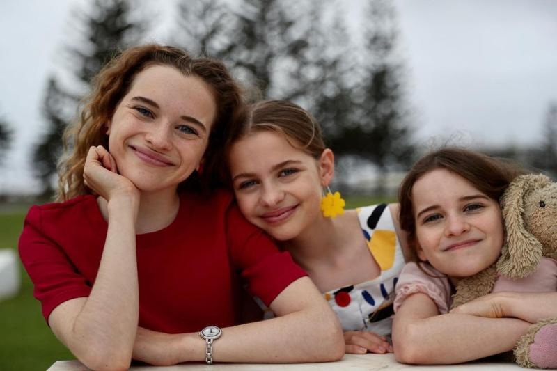 Saber Norris 和她的姐妹们