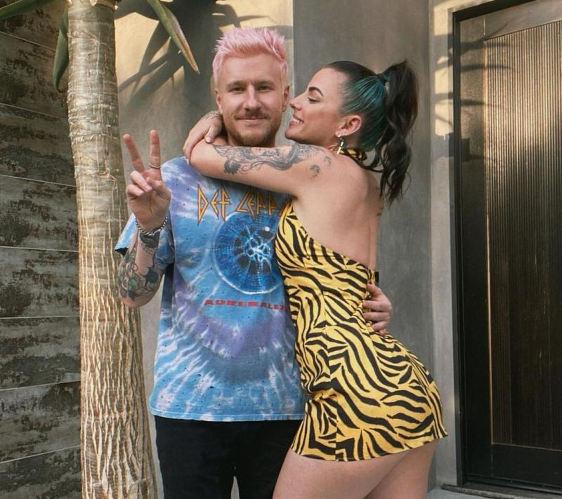  凯莉·雷·霍尔和她的男朋友