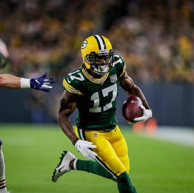   达万特·亚当斯